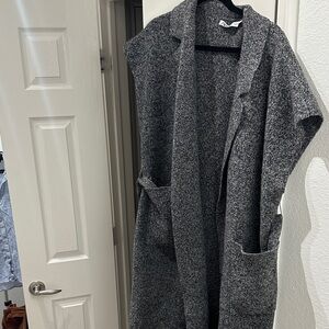 Zara Gray Open-Front Sleeveless Knit Cardigan Vest